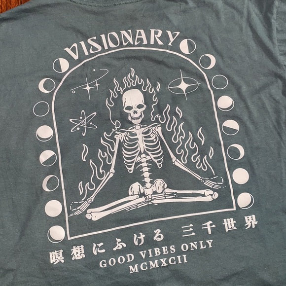 Boutique shirts - Picture 2 of 4